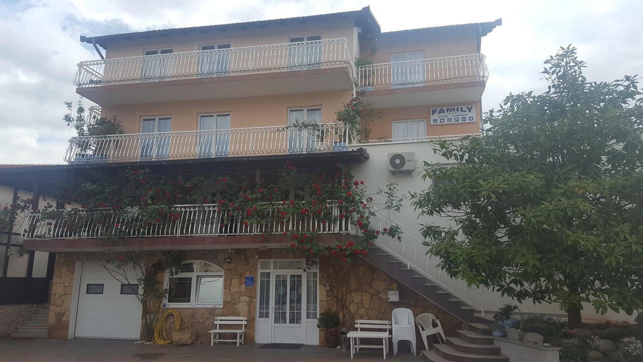 Pansion Family Hotel Medjugorje Exterior photo